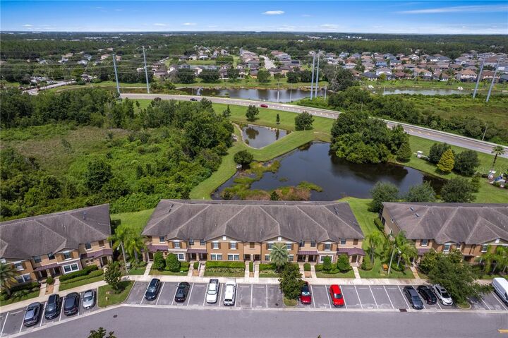 Property Photo:  4423 Fennwood Court  FL 33543 