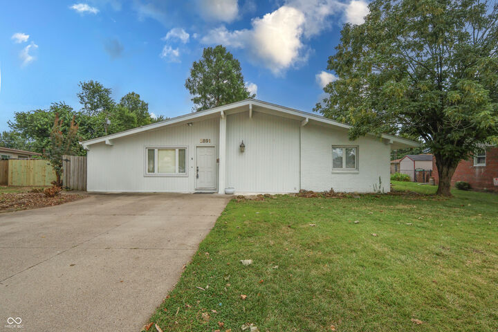 Property Photo:  2891 18th Street  IN 47201 