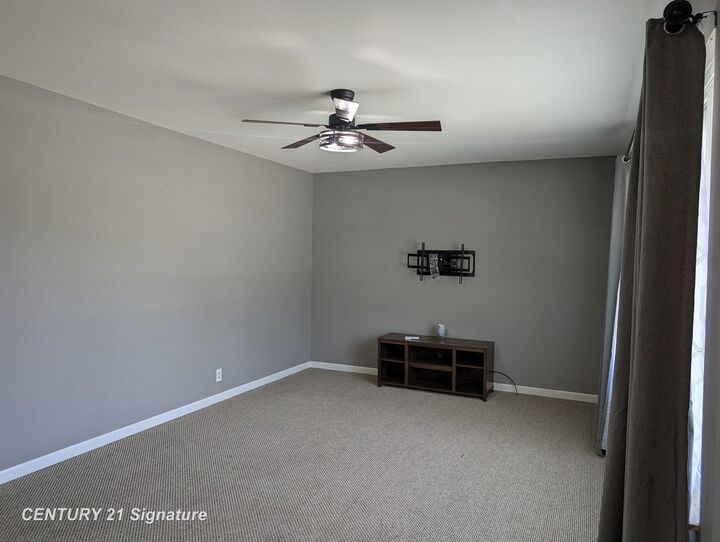 Property Photo: 5177 Durwood Drive MI 48473