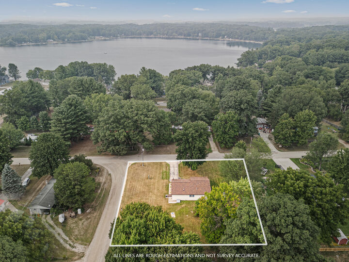 Property Photo:  7409 Park Place  MI 49332 