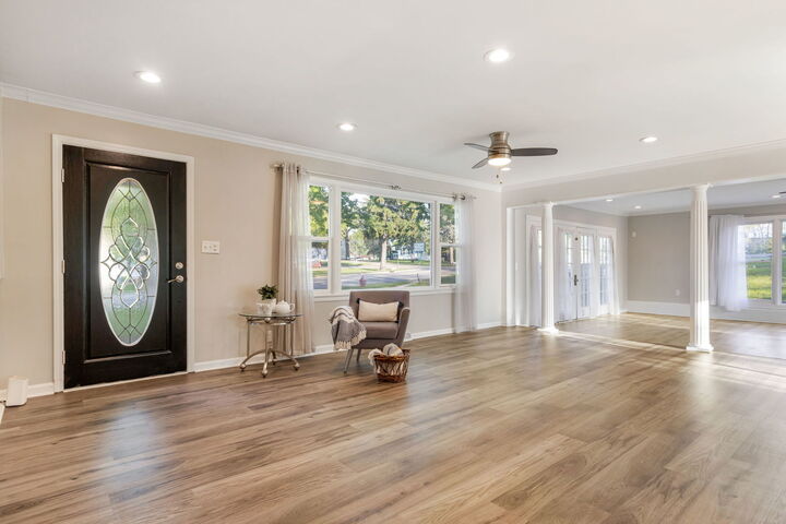 Property Photo:  1325 Douglas Avenue  IL 60538 