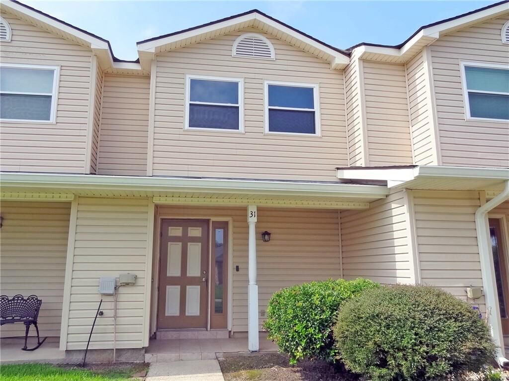 Property Photo: 1600 Marseille Drive 31 LA 70068