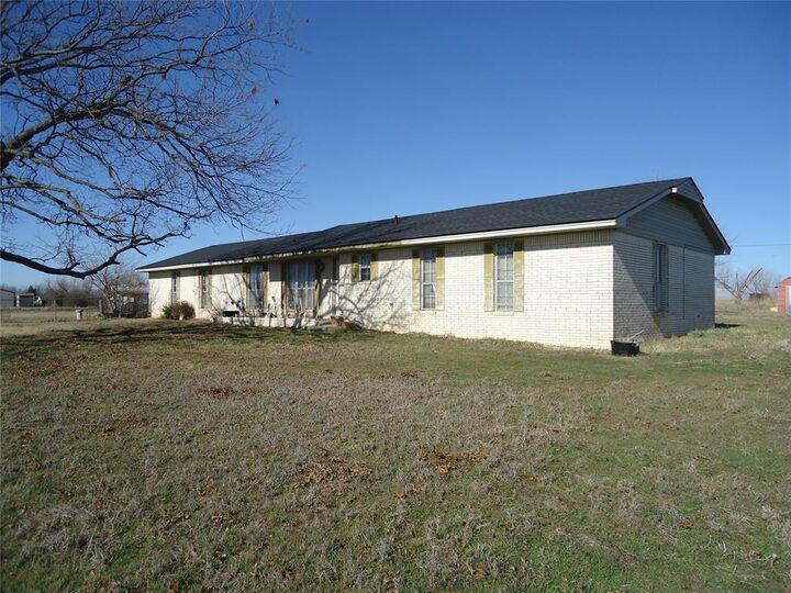 Property Photo:  42608 Bob Crouch Drive  OK 74873 