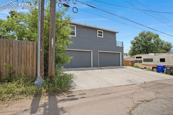 Property Photo: 944 E Moreno Avenue A &Amp B CO 80903