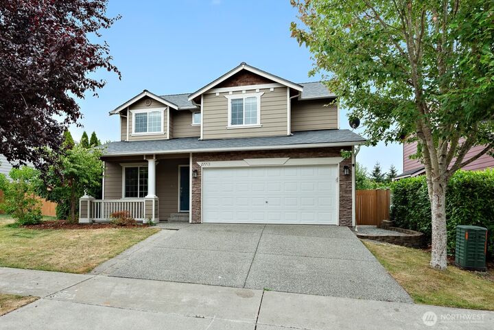 27713  Ridge Way  Stanwood WA 98292 photo