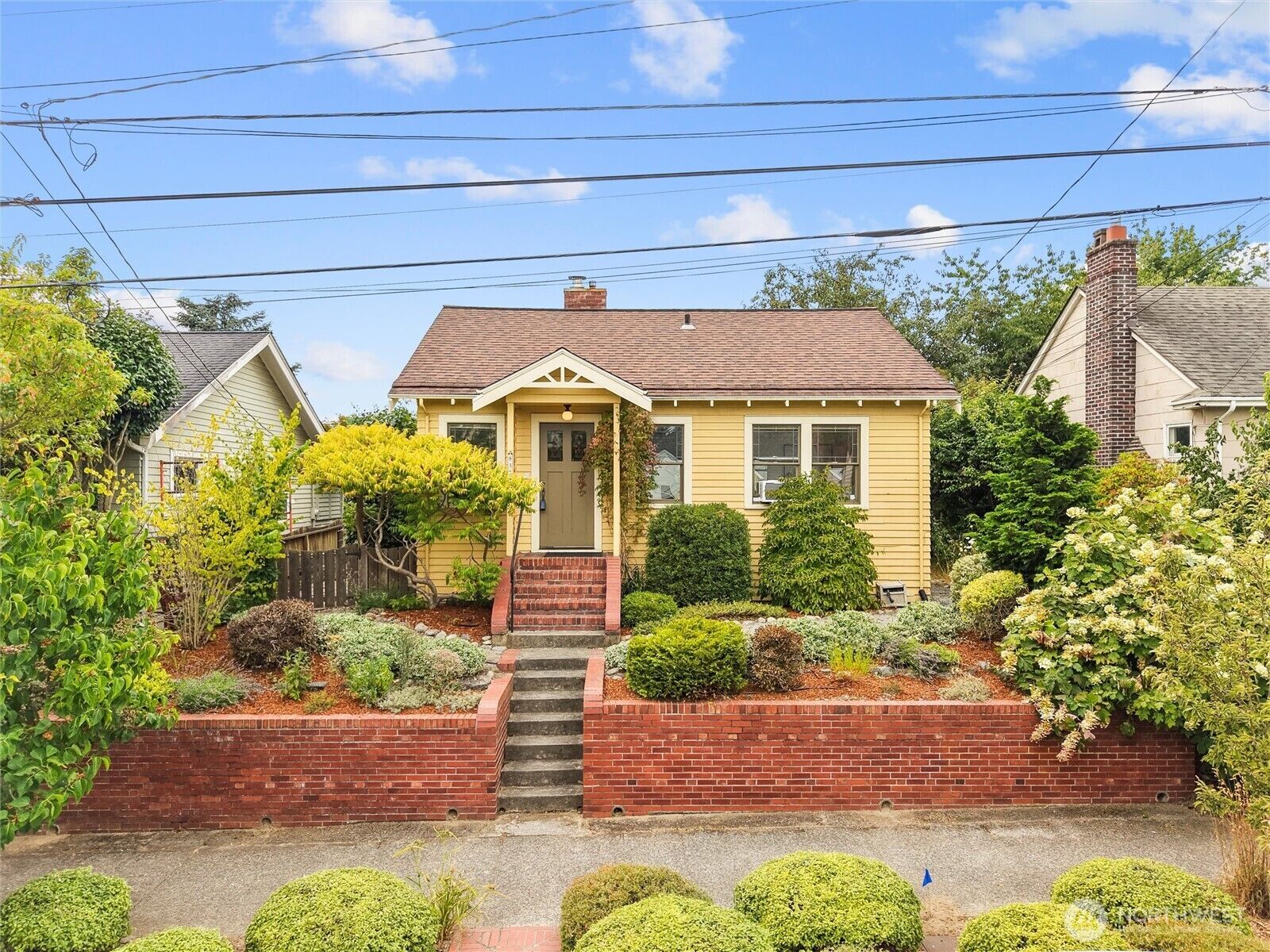 Property Photo: 8333 17th Avenue NW WA 98117