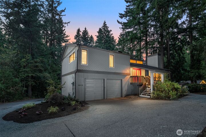 Property Photo: 21812 SE 28th Street WA 98075