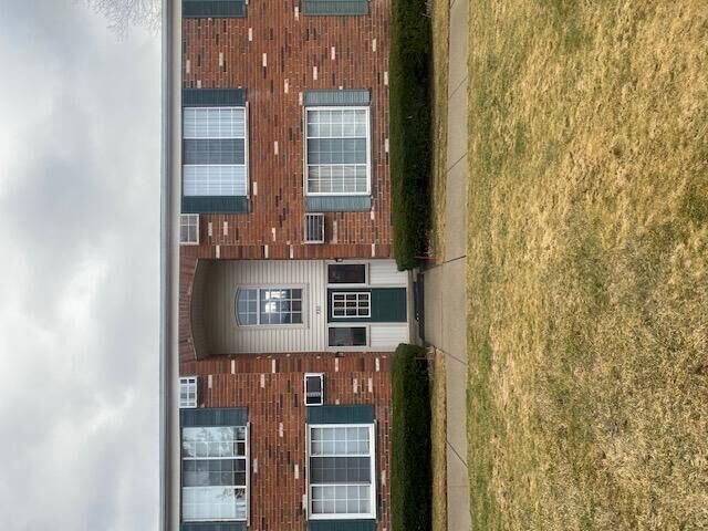 Property Photo:  433 Miller Avenue 204  MI 48307 