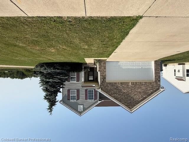 Property Photo: 732 Sommersby Street MI 48131