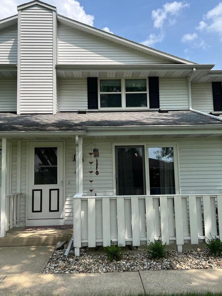 Property Photo: 2539 North Lexington Drive 5 WI 53545