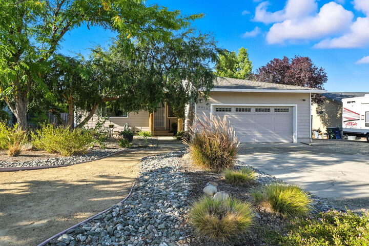 Property Photo: 2812 Starlight Boulevard CA 96001