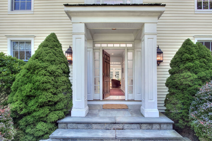 Property Photo: 9 Long Meadow Lane CT 06896
