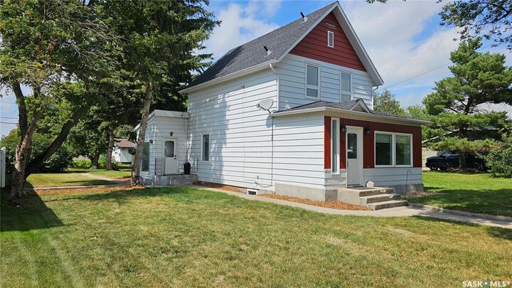 Property Photo: 50 Antrim Street SK S0K 2M0