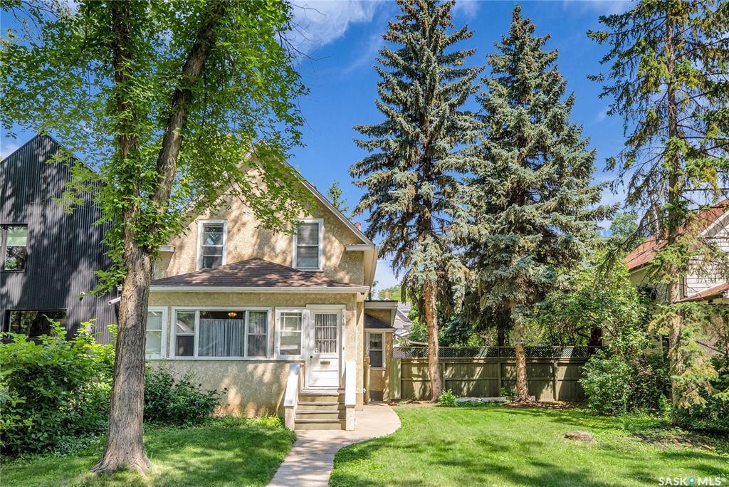 118 28th Street W  Saskatoon SK S7L 0K2 photo