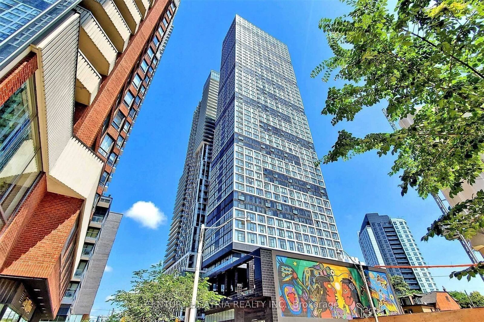 Photo de la propriété: 251 Jarvis Street 1522 ON M5B 0C3