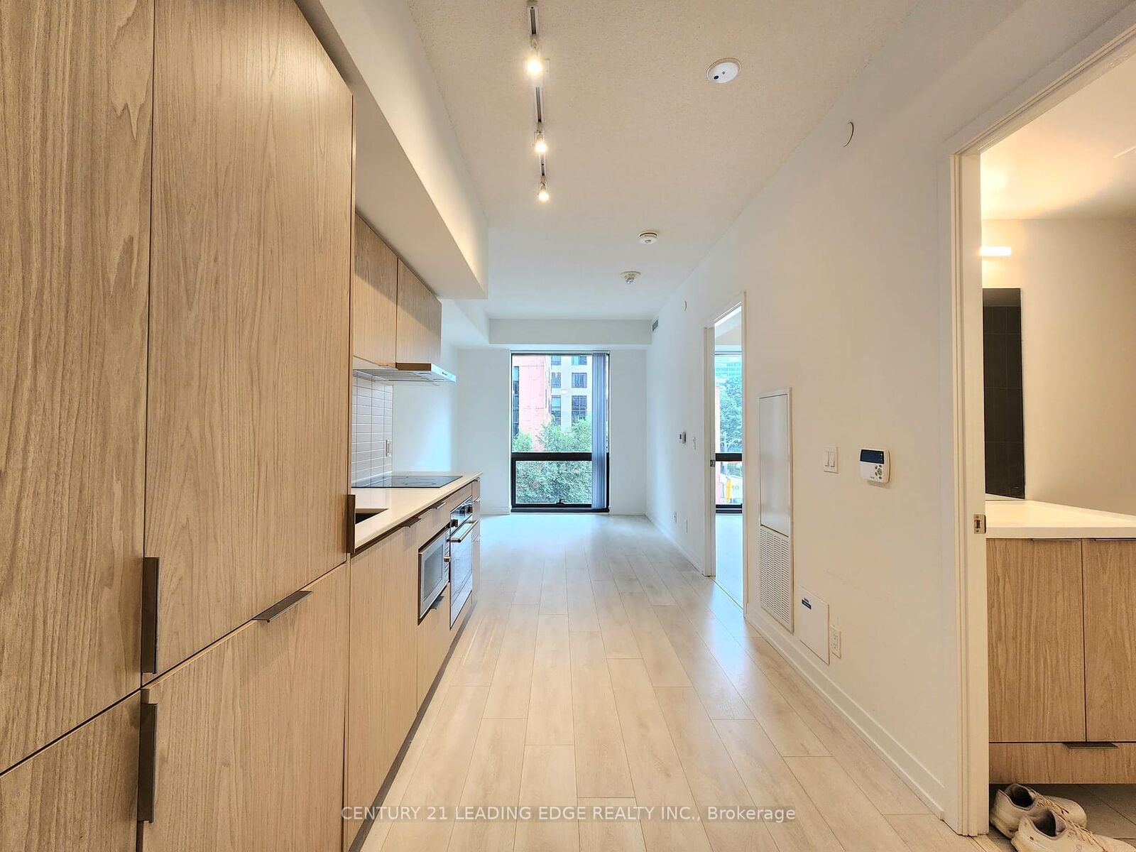 Property Photo:  60 Shuter Street 207  ON M5B 0B7 