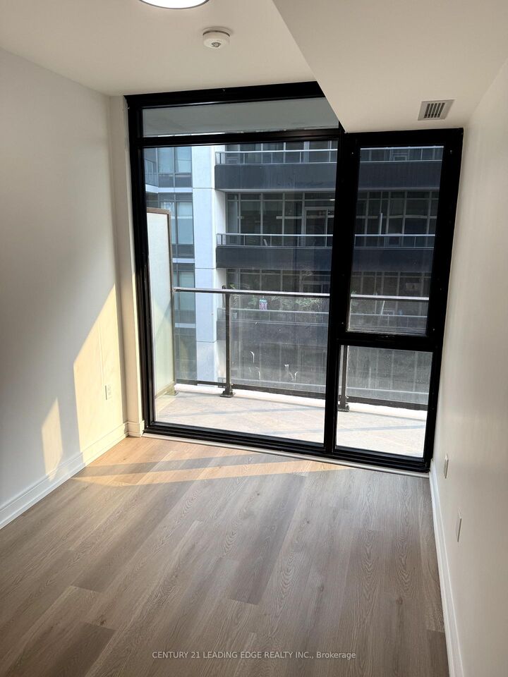 Property Photo:  1 Jarvis Street 1214  ON L8R 3J2 