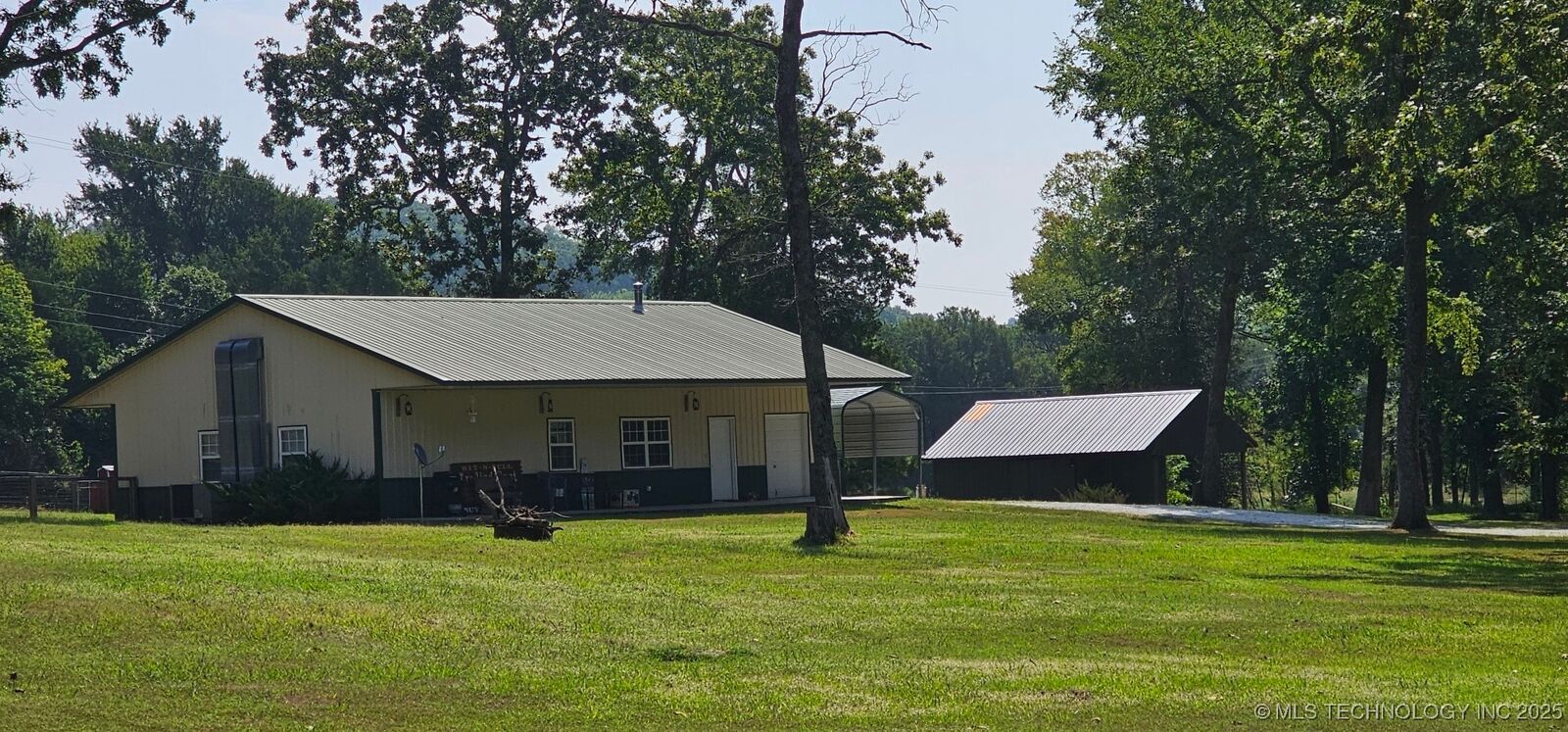 Property Photo: 13856 S Oklahoma 10 Highway OK 74435