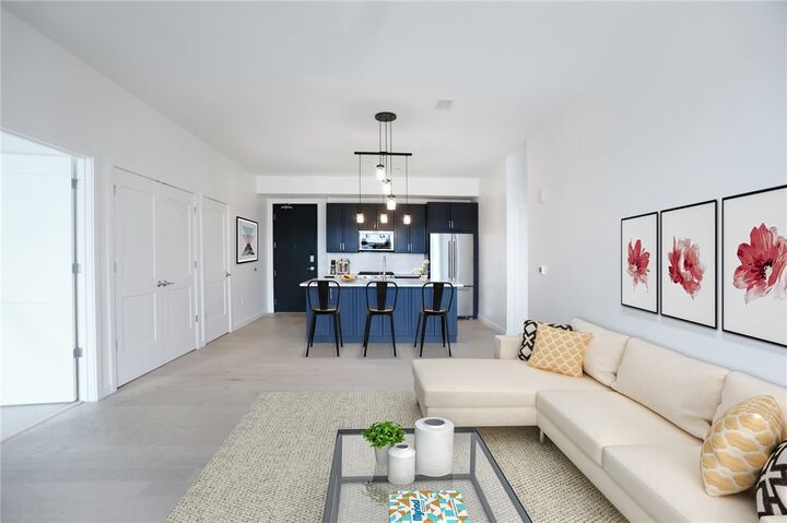 Property Photo:  2635 Penn Ave 313  PA 15222 