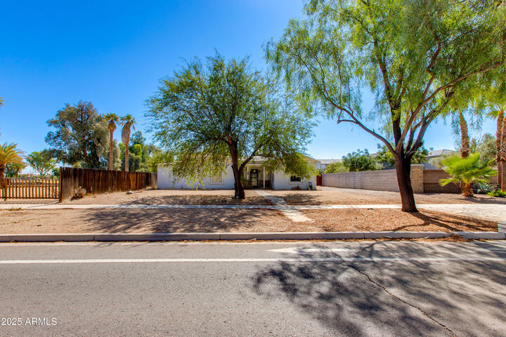4479 S Basha Road  Chandler AZ 85248 photo