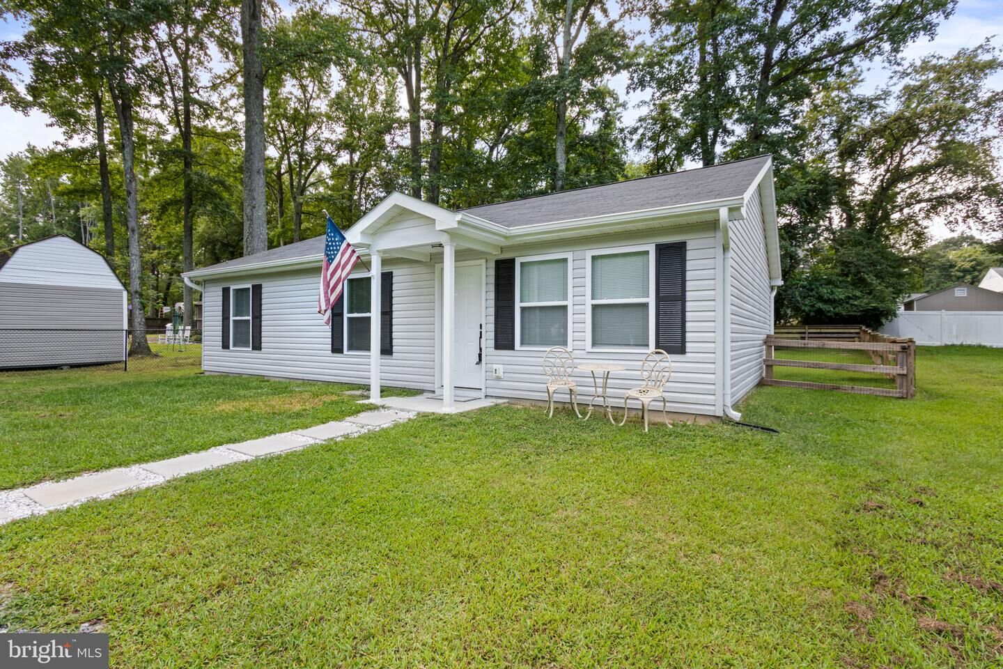 Property Photo: 275 Forest Grove Road VA 22443