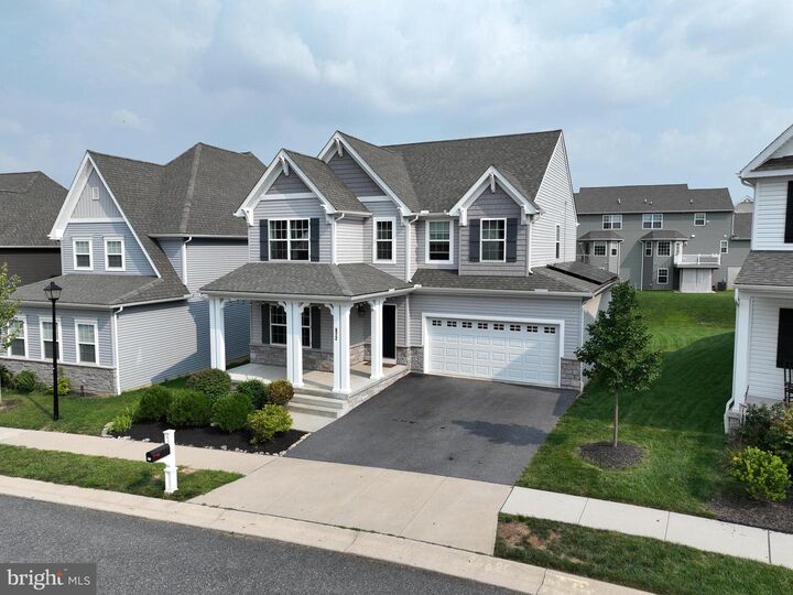 Property Photo:  672 Stockdale Drive  PA 17601 