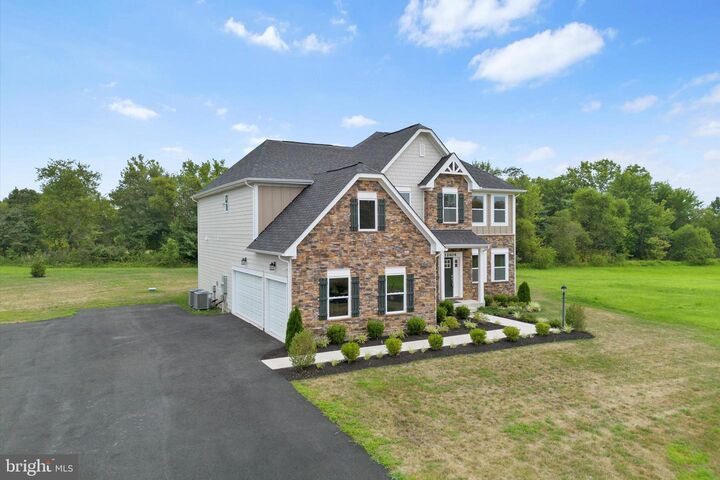 Property Photo:  12404 Parkgate Drive  VA 20181 