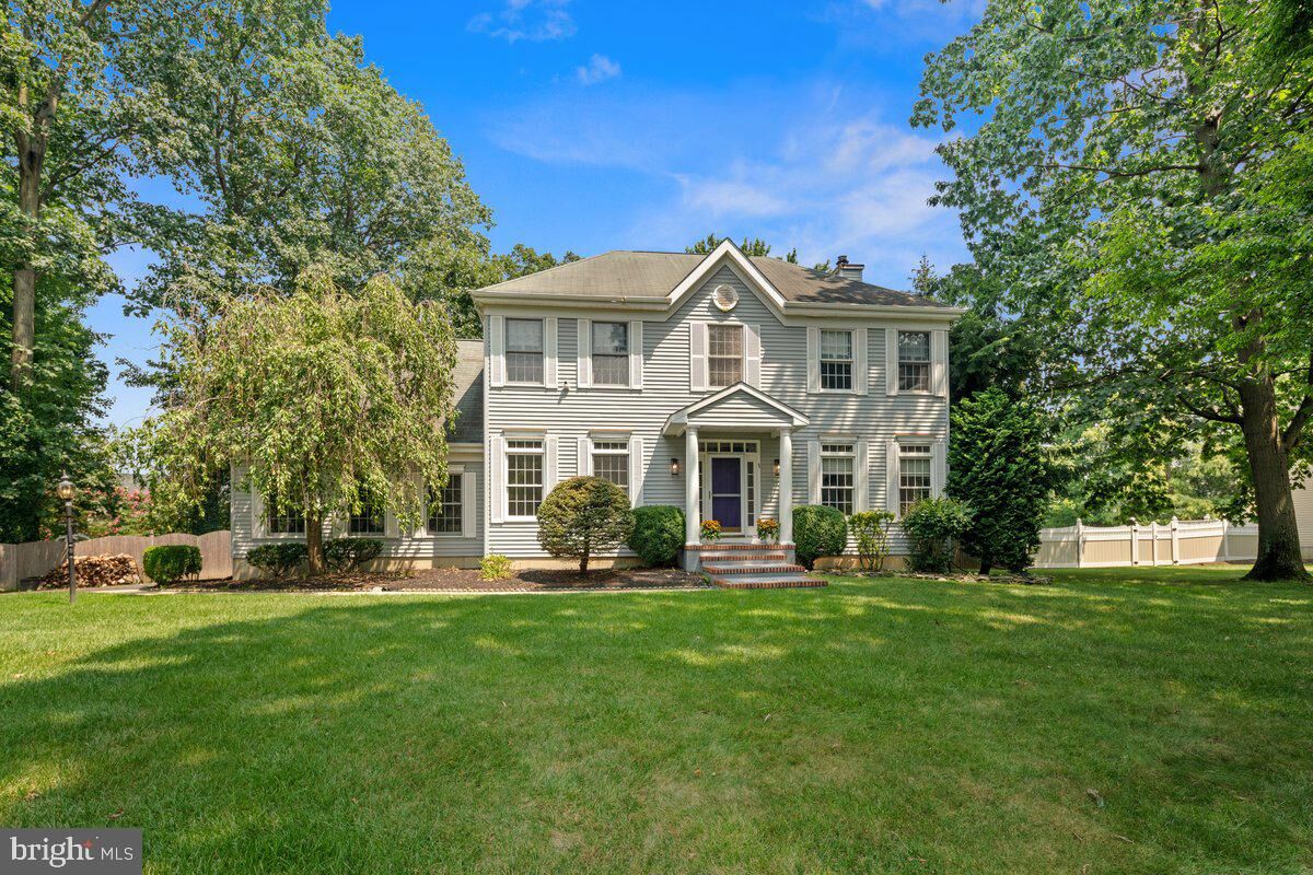 Property Photo:  5 Violet Lane  NJ 08691 