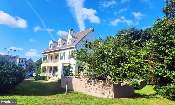 Property Photo: 12805 Mill Brook Court VA 22192