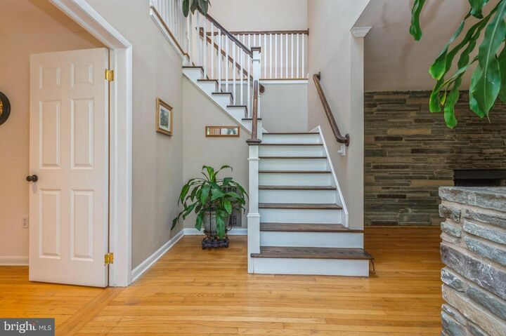 Property Photo:  536 Rosedale Road  NJ 08540 