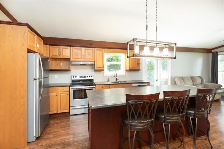 Property Photo:  217 Lucinda Street North  MB R0G 1K0 