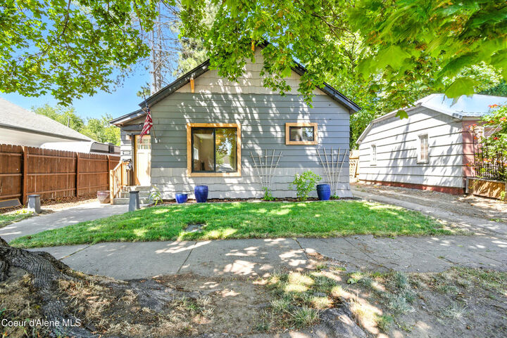 Property Photo:  515 E Montana Ave  ID 83814 