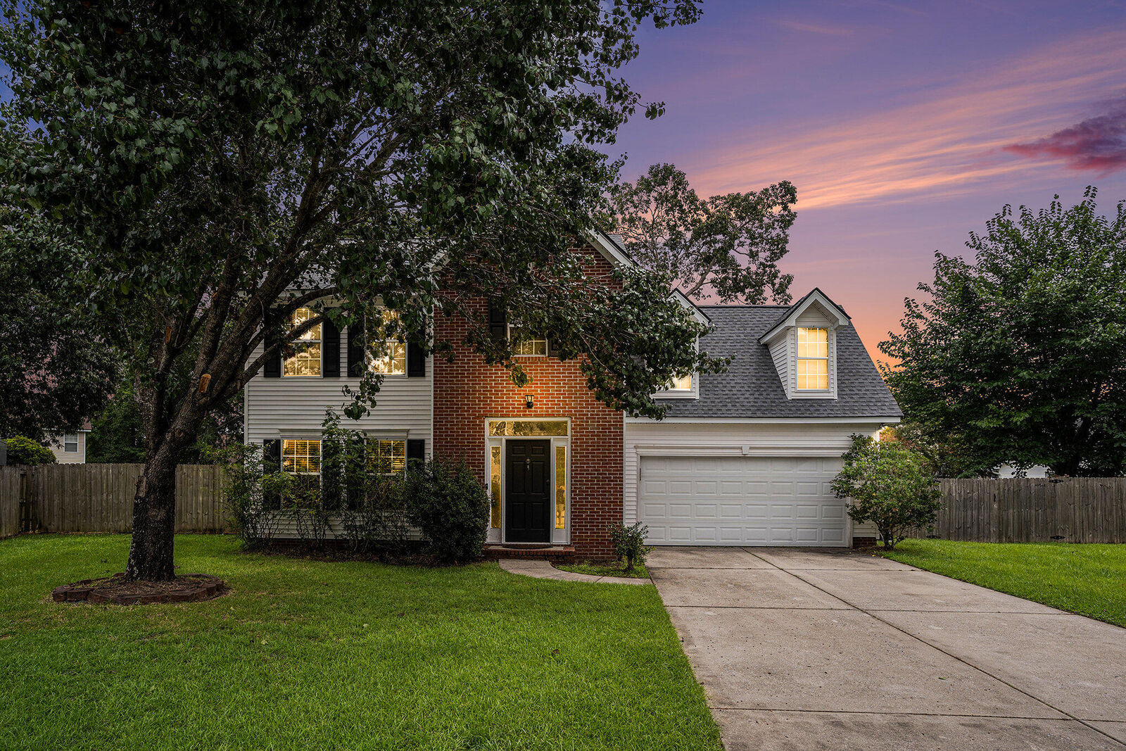 Property Photo: 110 Marsh Hall Drive SC 29418