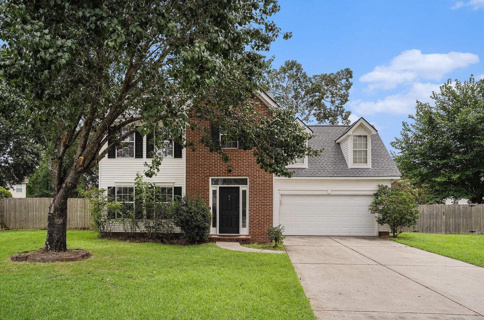 Property Photo:  110 Marsh Hall Drive  SC 29418 