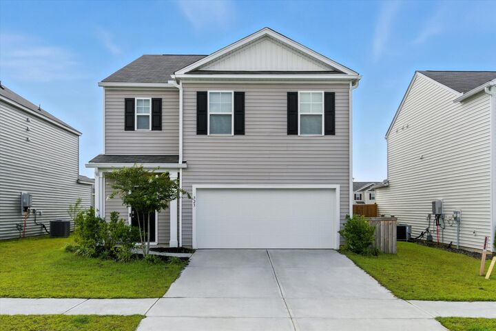 Property Photo: 323 Bear Paw Lane SC 29486
