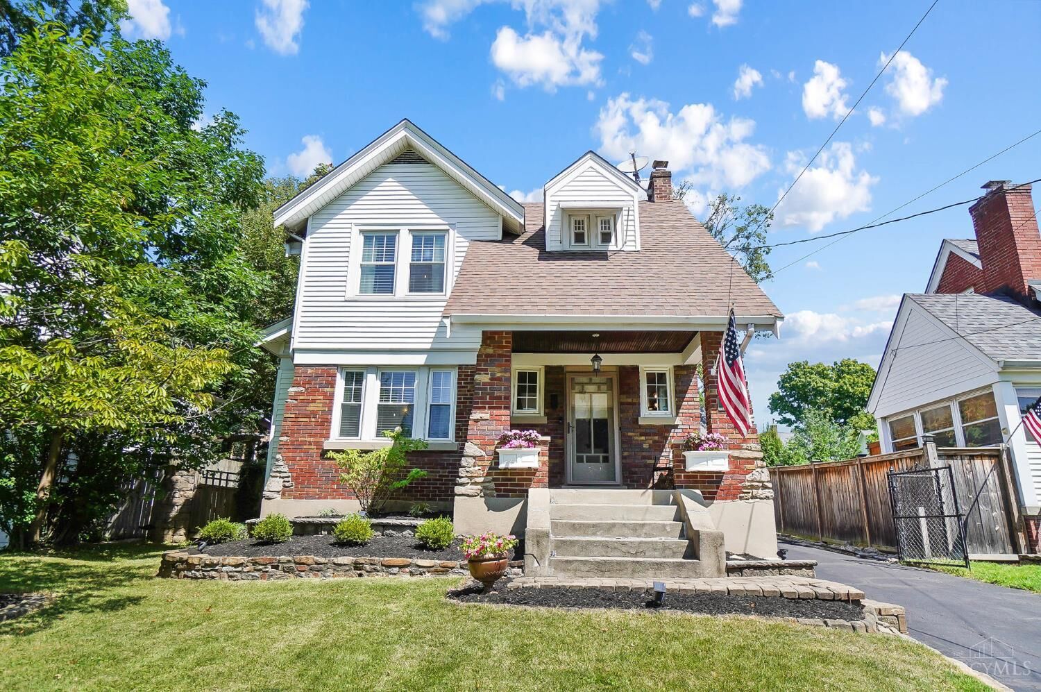 Property Photo: 3128 Beaver Avenue OH 45213