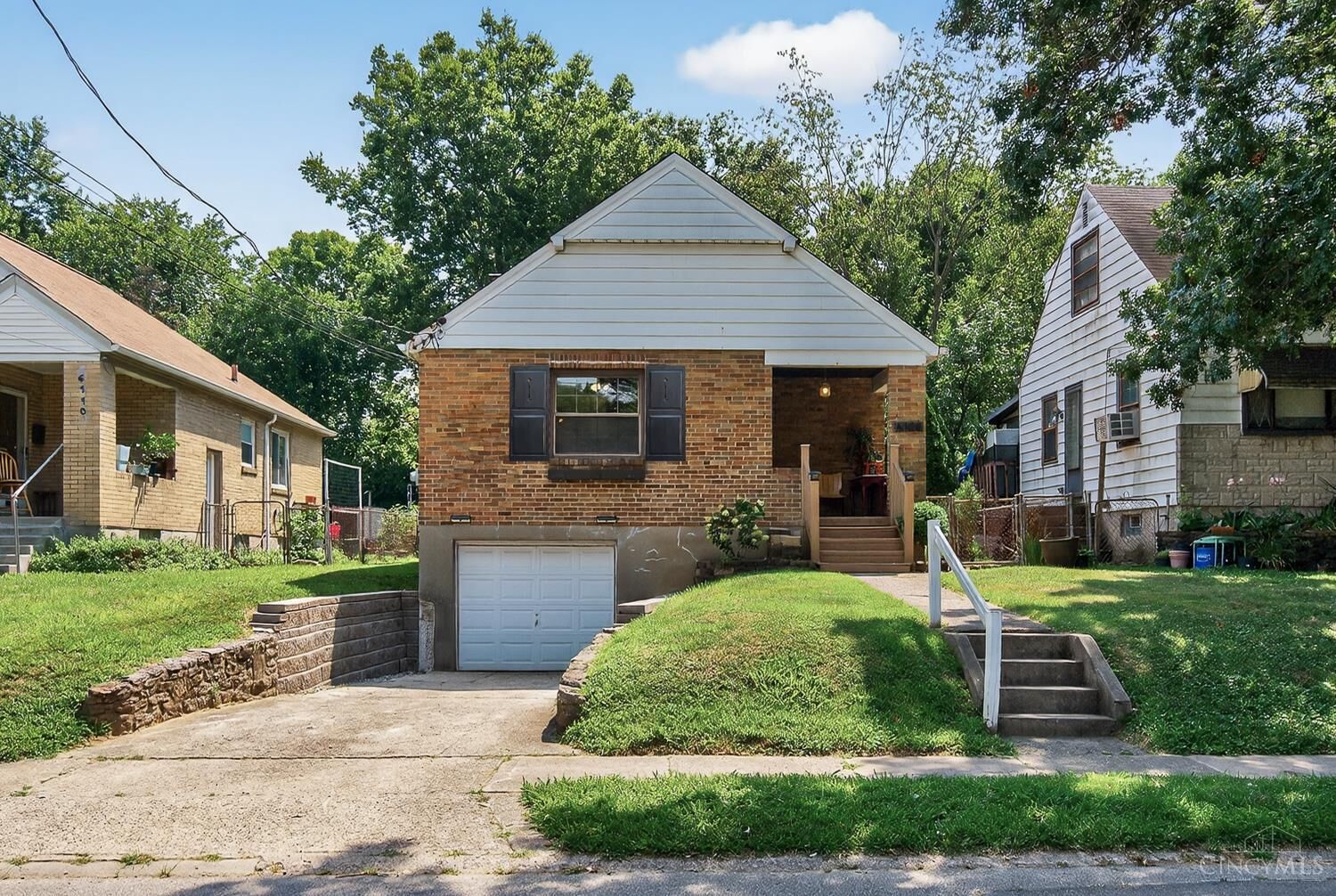 Property Photo:  6106 Mayflower Avenue  OH 45237 