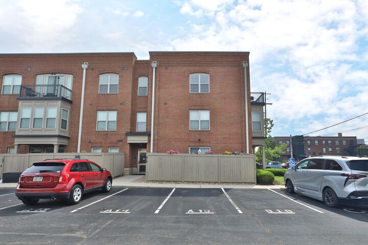 Property Photo:  925 Ingleside Avenue  OH 43215