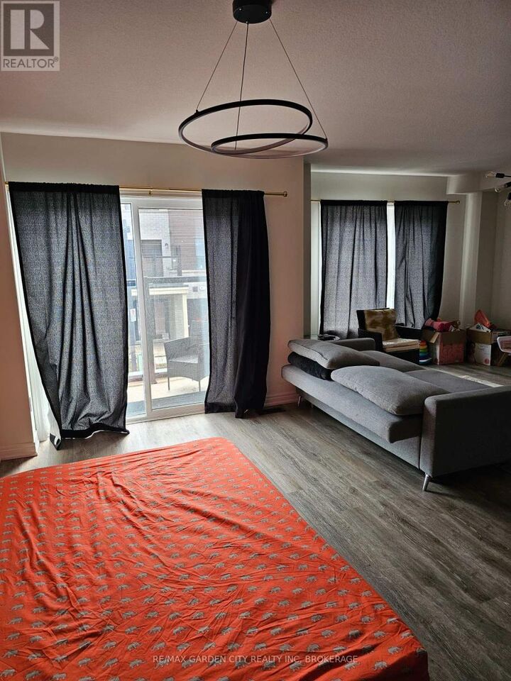 Property Photo:  62 Dryden Lane  ON L8H 1L9 
