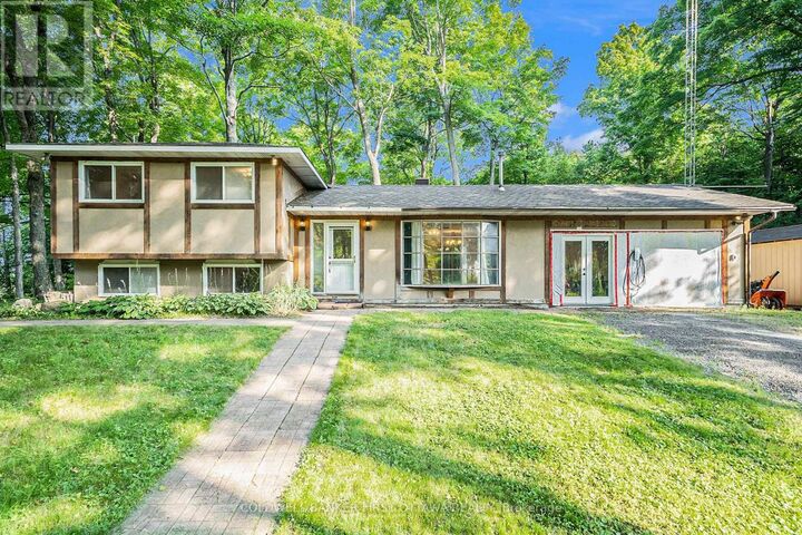 Property Photo: 739 Scotch Corners Road ON K7C 3P1