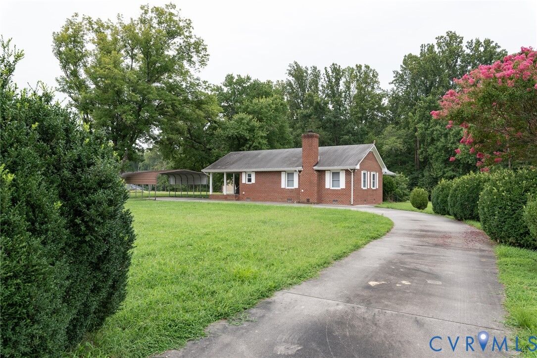 Property Photo:  6801 Iron Bridge Road  VA 23234 