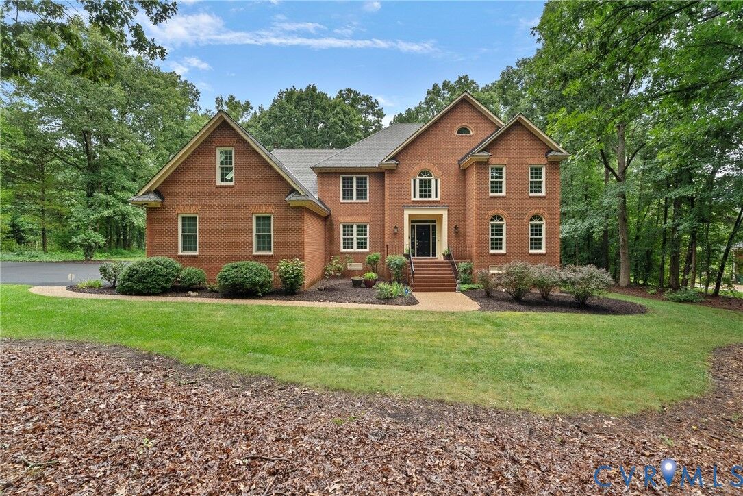Property Photo: 12206 Country Hills Terrace VA 23059