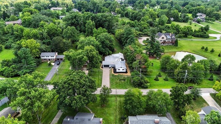 141 W Concord Drive  Lebanon OH 45036 photo