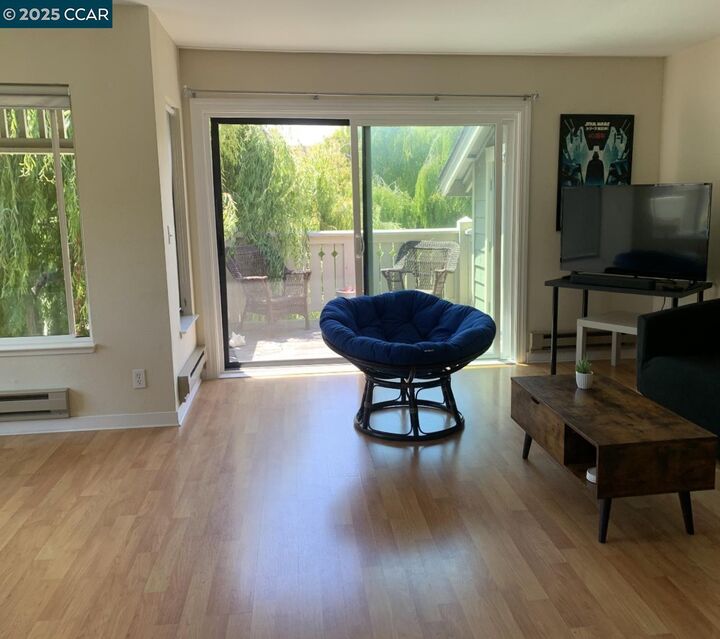 Property Photo:  150 Shoreline Ct  CA 94804 