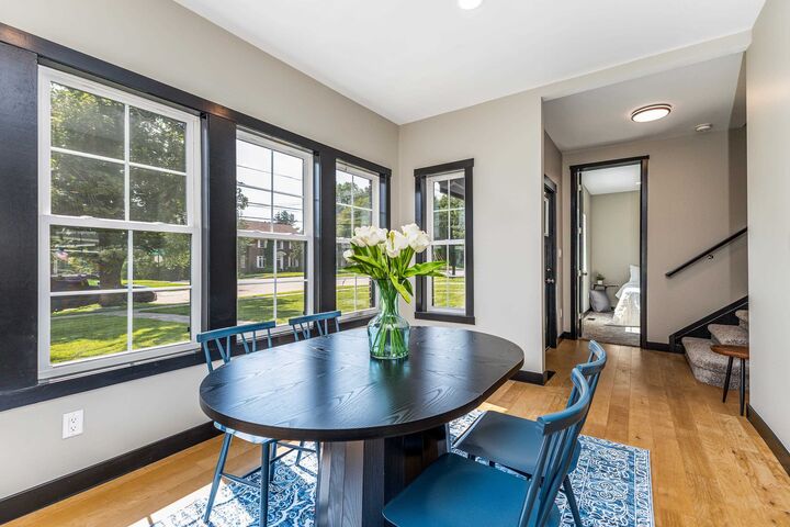 Property Photo:  224 S Grandview Avenue  IA 52003 