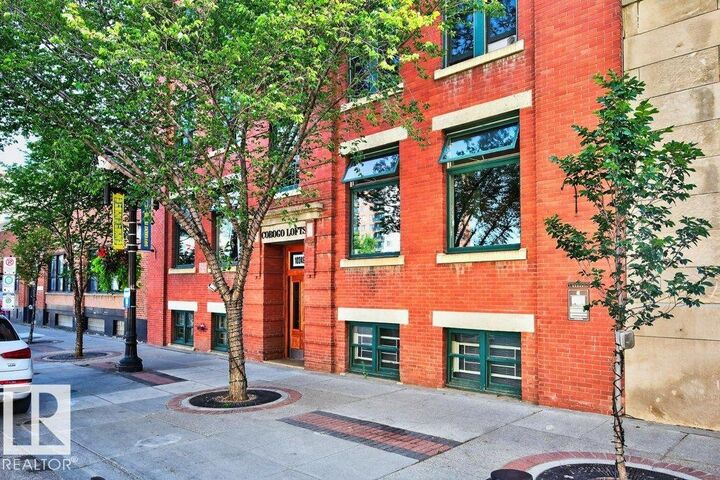 Photo de la propriété:  10249 104 Street NW 403  AB T5J 1B1 