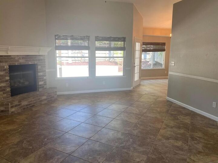 Property Photo:  2960 E Christopher Drive  CA 93720