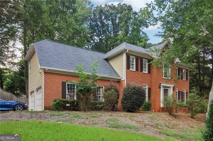 Property Photo:  2615 Ashbourne Drive NE  GA 30043 