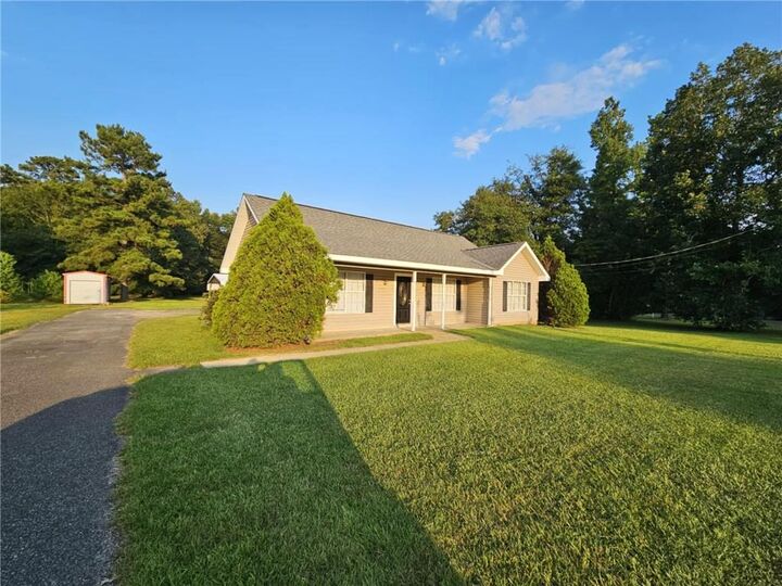 Property Photo:  104 Joy Lane  LA 71360 