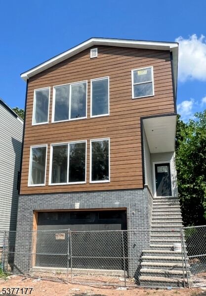 Property Photo:  162 S 12th St  NJ 07107 